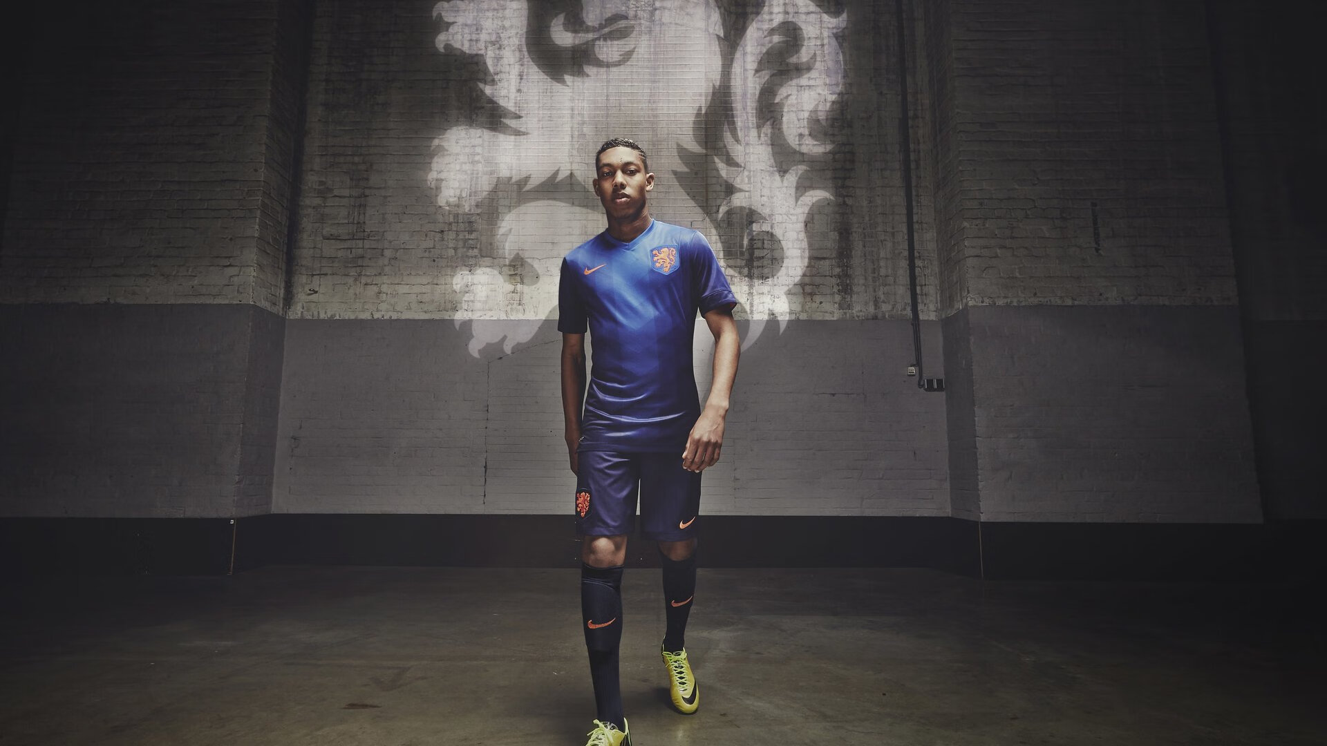 戴维斯杯横扫联合杯，兹维列夫刷新纪录，重塑网球团体赛格局